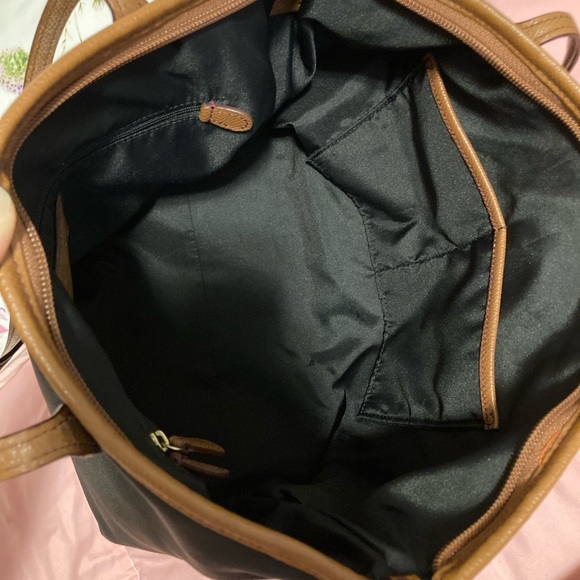 Coach Black and Tan Tote Bag with Gold Hardware - Picture 3 of 13